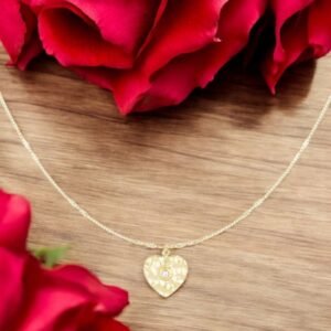 Hartje (bedel) aan mooie ketting beiden zijn van RVS goldplated